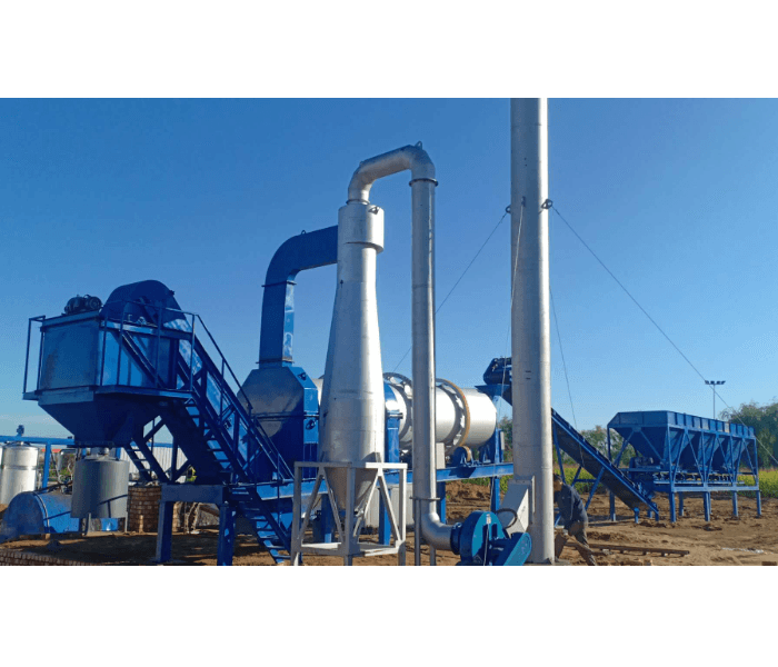 Eco-friendly and durable mobile asphalt mixing plant in Brazil.